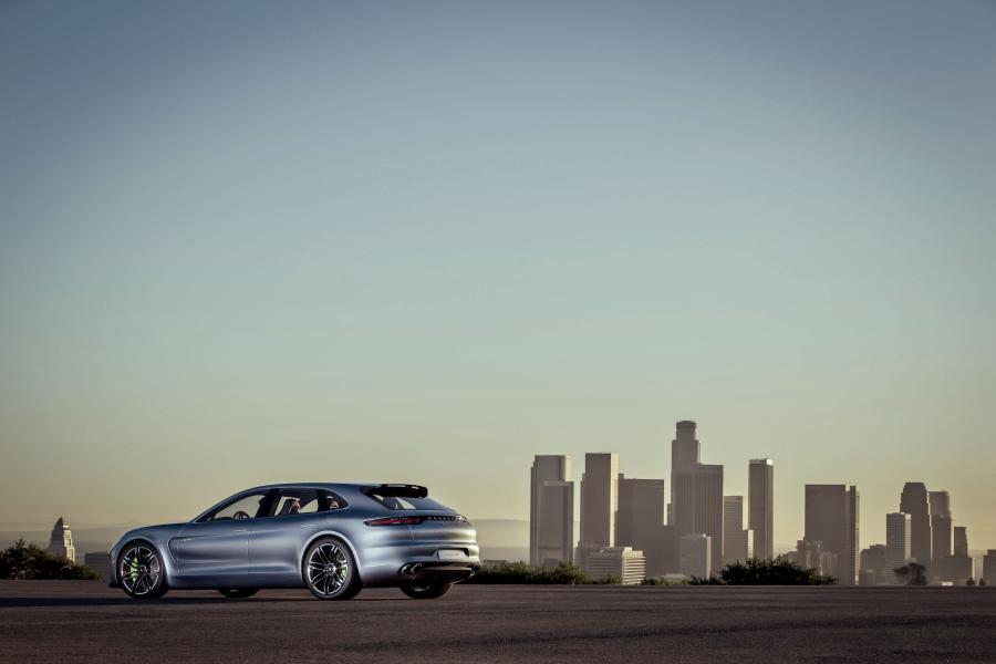  Porsche Panamera Sport Turismo Concept 2012 года  (фото 57 из 121)